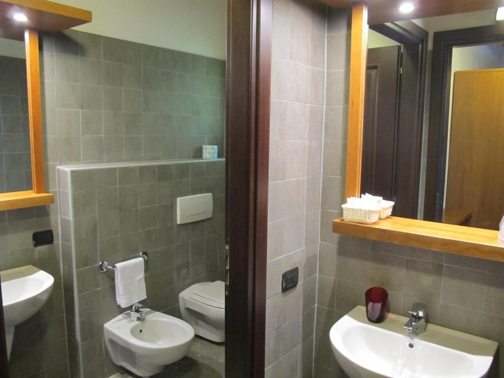 Casa Alpina Don Guanella Bed & Breakfast Macugnaga Cameră foto