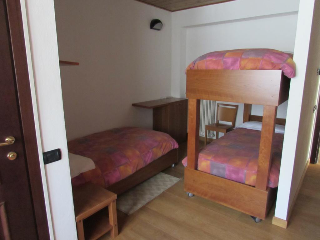 Casa Alpina Don Guanella Bed & Breakfast Macugnaga Exterior foto